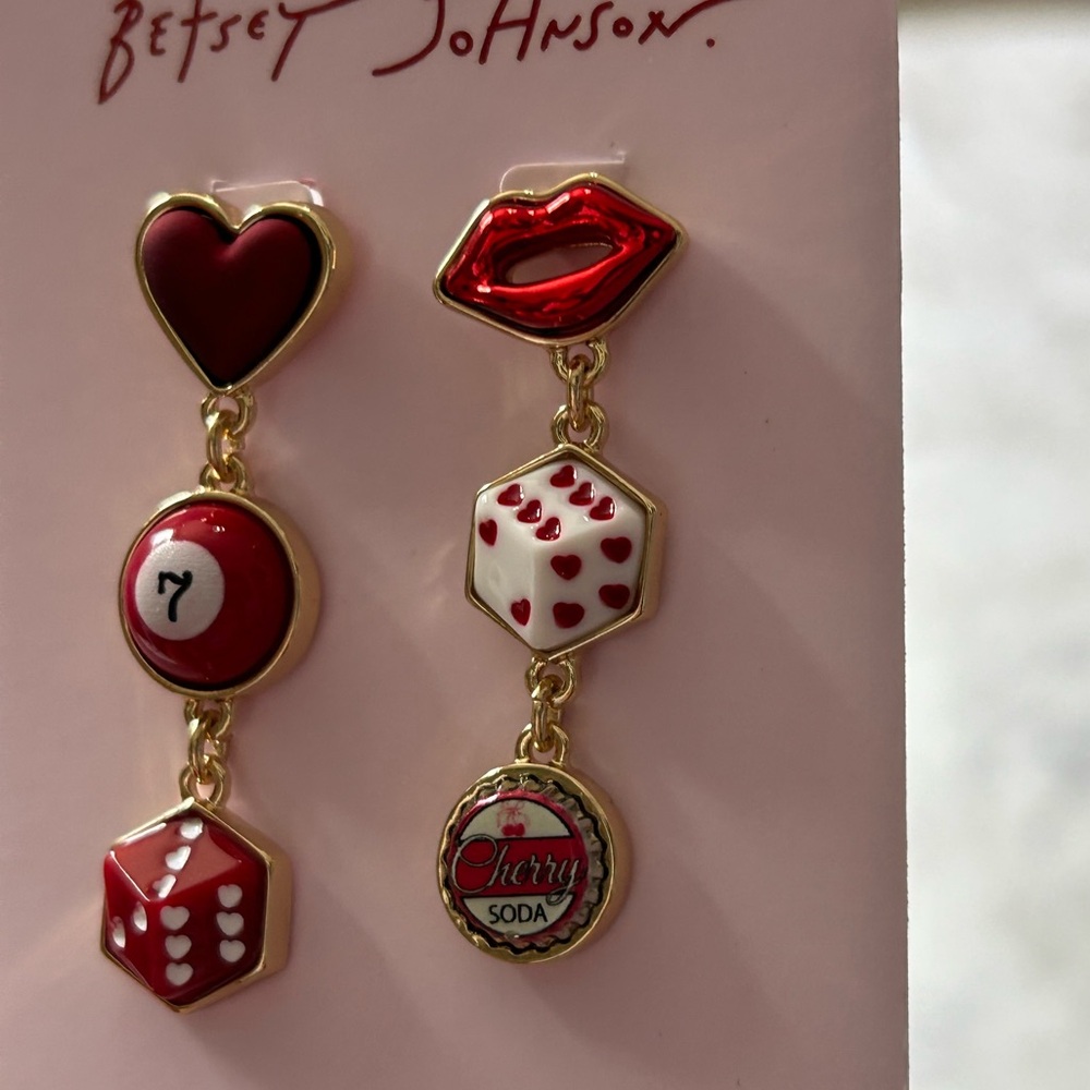 Betsey Johnson Mismatch Charm Earrings NWT - Picture 4 of 6